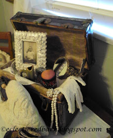 Eclectic Red Barn: Vintage Doll Box with small mirror, gloves and pincushion