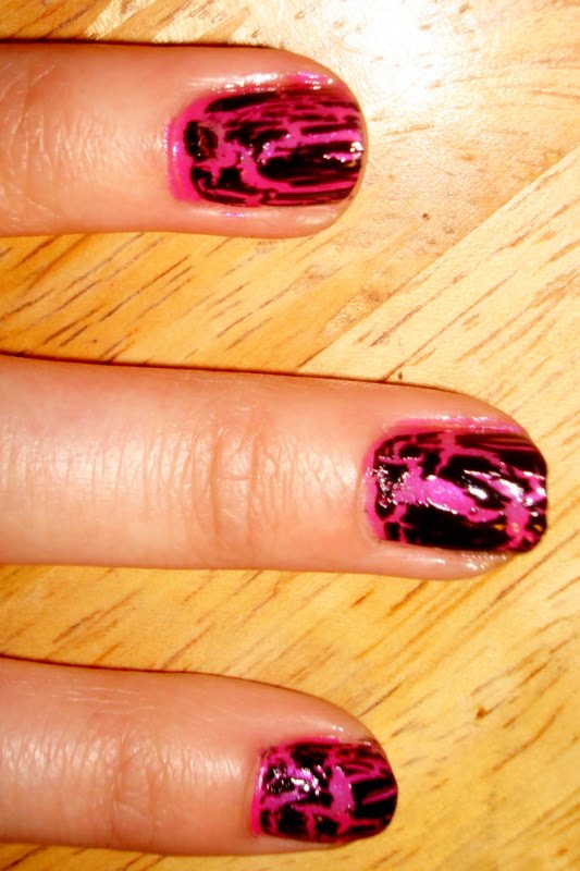 CrystaLs NaiL DesignS katy perry crackle nail polish