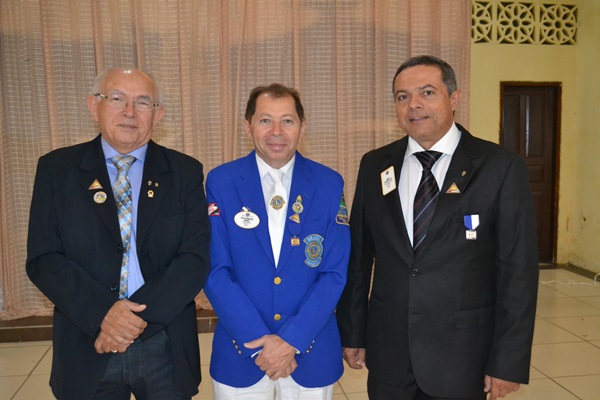 CONFRATERNIZAÇÃO DO LIONS CLUBE DE MACAU COM A VISITA DO GOVERNADOR DO DISTRITO LA-5