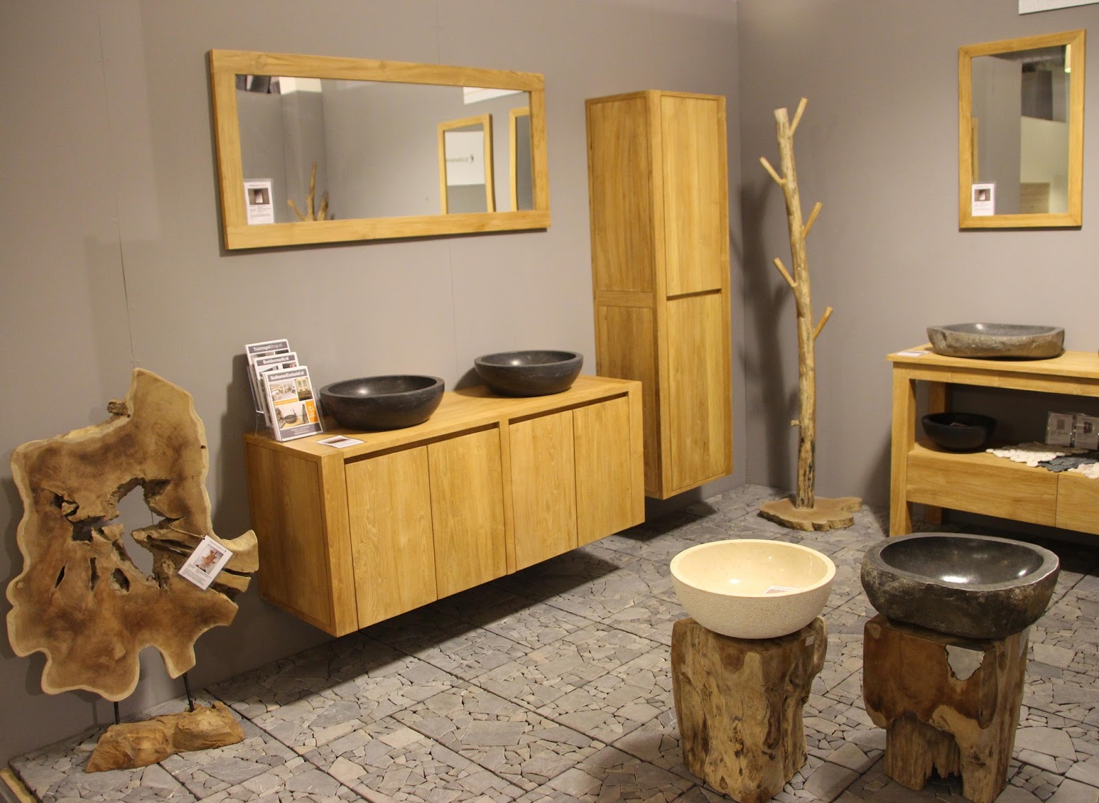 Abstracte en moderne Tuinbeelden, Sokkels, Exclusieve Glaskunst