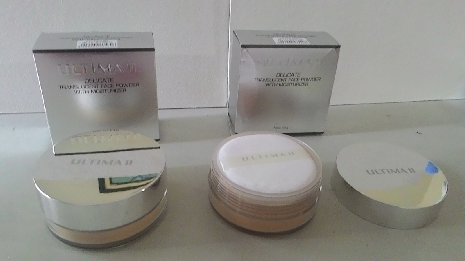 [Review] ULTIMA II Delicate Creme Powder Makeup and 