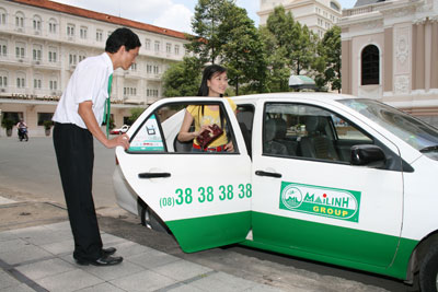 Mai-Linh-Taxi-Ho-Chi-Minh-City.jpg