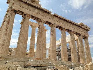 Ζαν Ρισπέν : Δεν γίνεται να σβήσει η Ελλάδα  