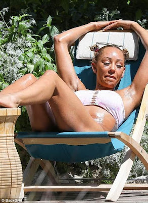 4B13991E00000578 5608703 image a 140 1523547414392 Mel B shows off her bikini body and eh...many fans think she needs more rest! (photos)