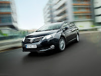 تويوتا افينسيس 2012