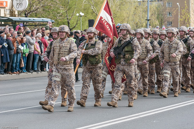 Militārā parāde Jelgavā 2015. gada 04. maijā.