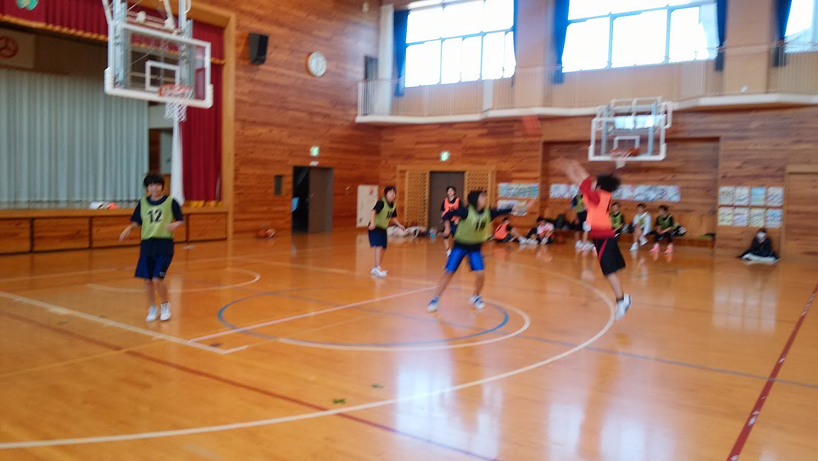 郡山市バスケットボールトレーニングセンター No 仲間とバスケに行こう 郡山市バスケ 元気でがんばろう教室 実戦シュートとゲーム