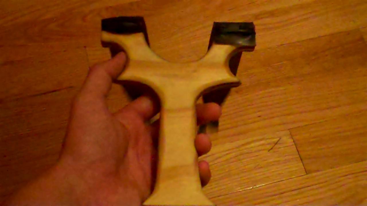 JohnTheMarksman my best plywood slingshot