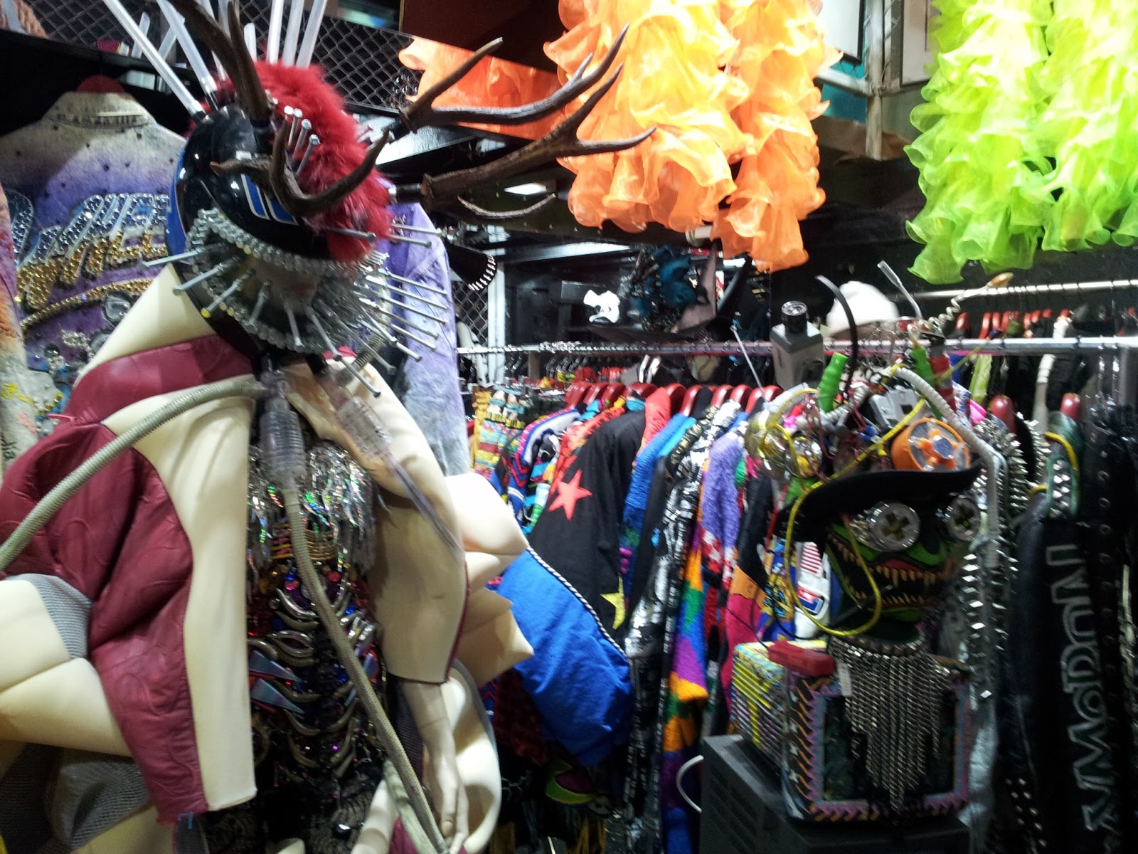 Eva's guide to Tokyo and other places "Dog" store in Harajuku