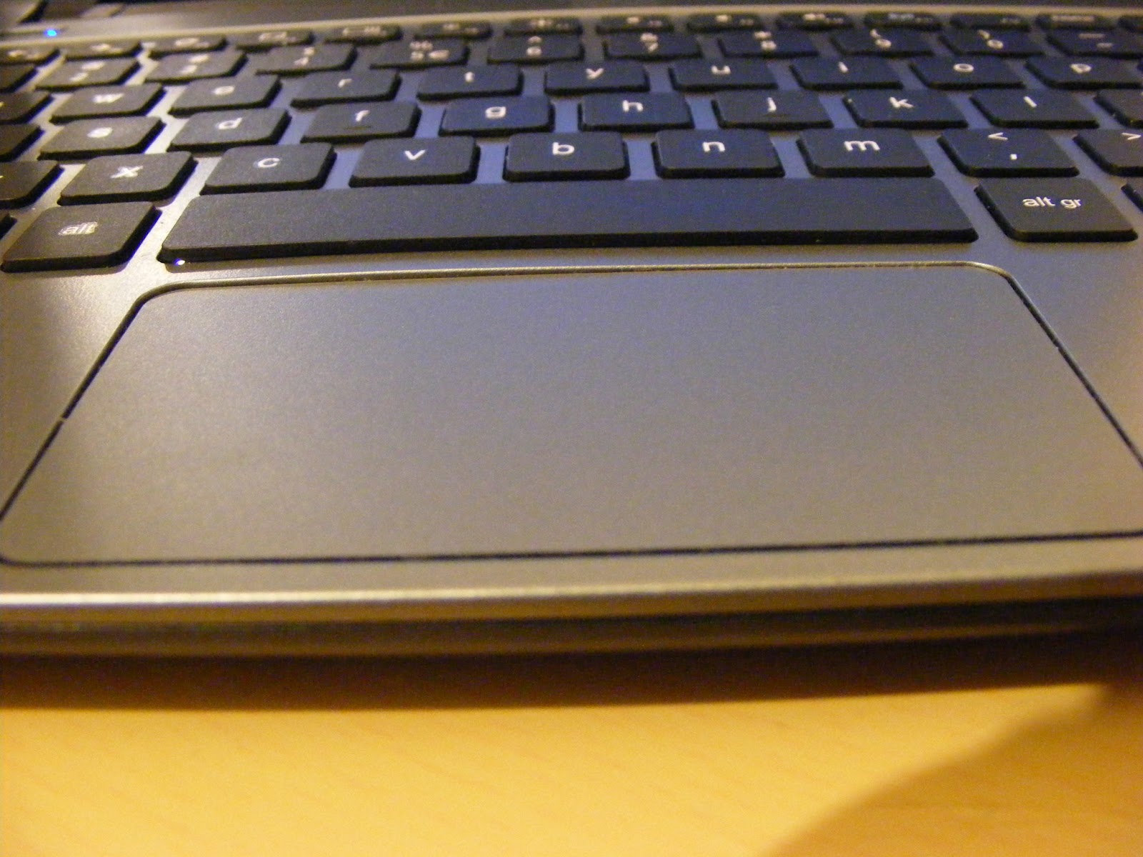 Touchpad (Input Device) Hybrid Computer