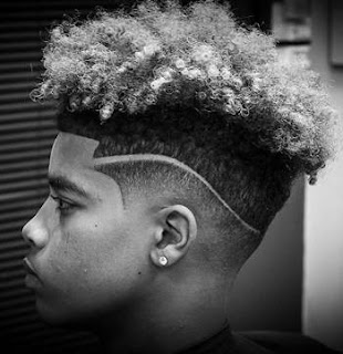 Long Curls On Top + Surgical Line Model Rambut Pendek Pria Terpopuler Rekomendasi Barber Shop Ternama