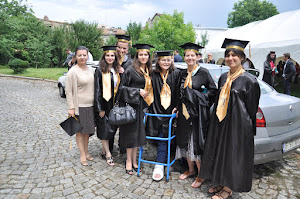 La ”Cortul Bucuriei”, cu colegele mele de la Didactică - FTOUB, 2012