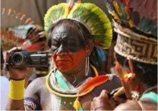 2012 . Ano Internacional da Comunicação Indígena
