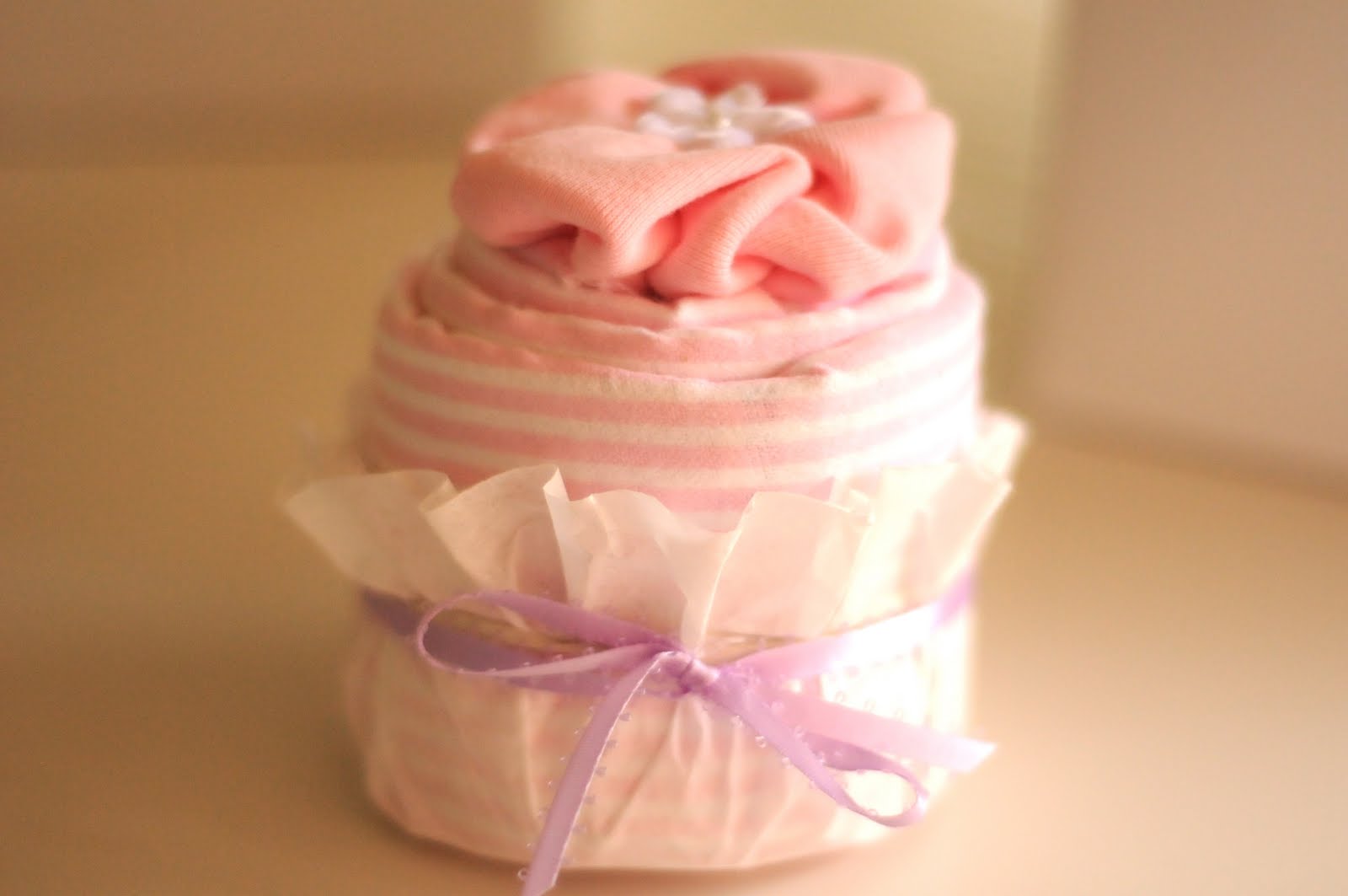 Artsy Aut: Onesie Cupcakes