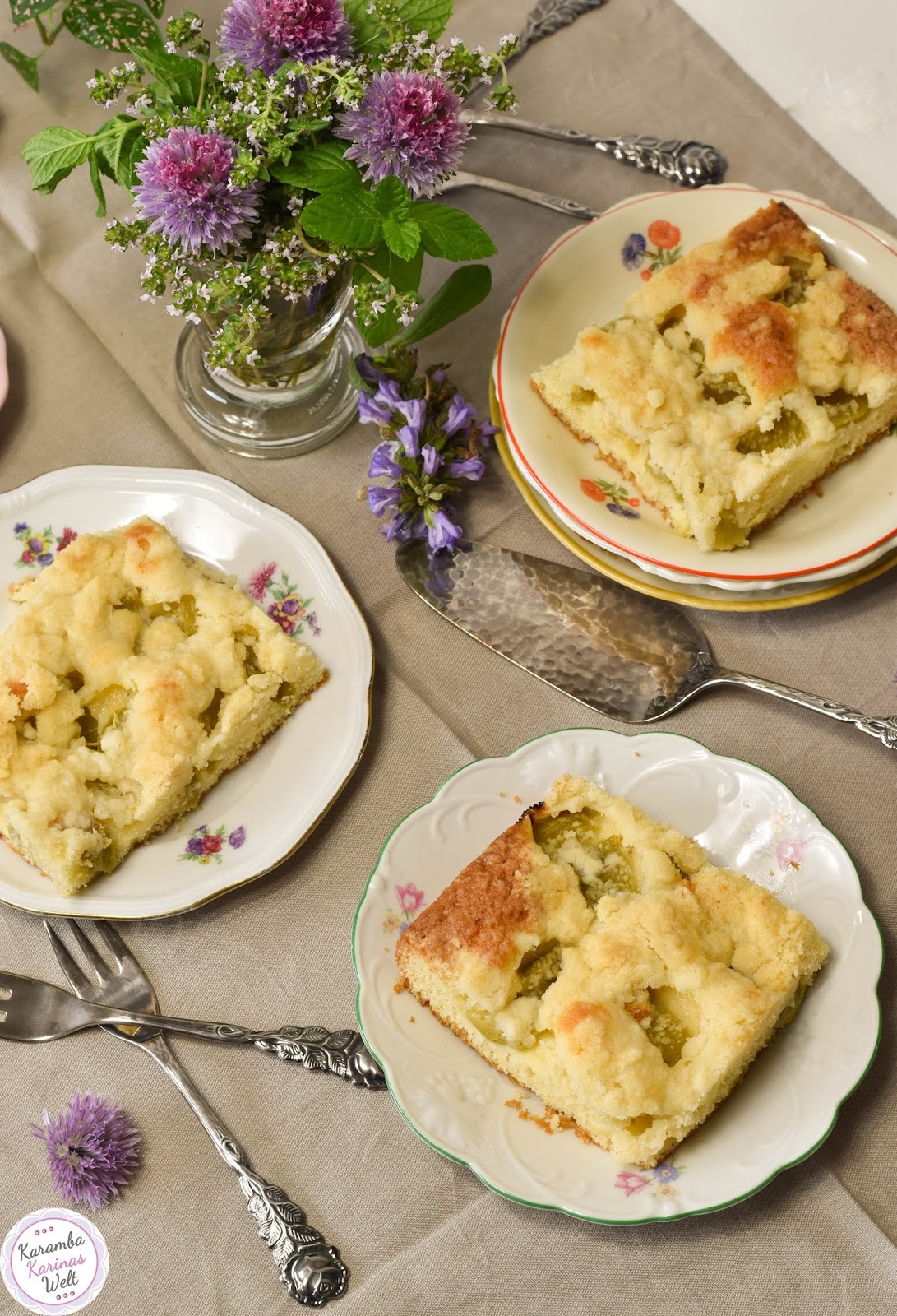 KarambaKarina&amp;#39;s Welt: Rhabarber-Streuselkuchen mit Rührteig vom Blech