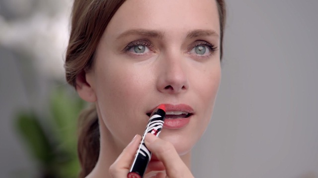 How To Get A Natural Looking Tan Without The Sun How To Get A Natural Looking Tan Without The Sun