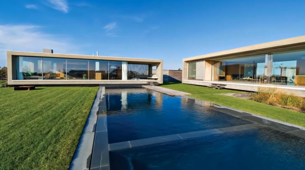 35 Photos vs. Luxury Contemporary Glass Home In New York vs. Interior Design Tour