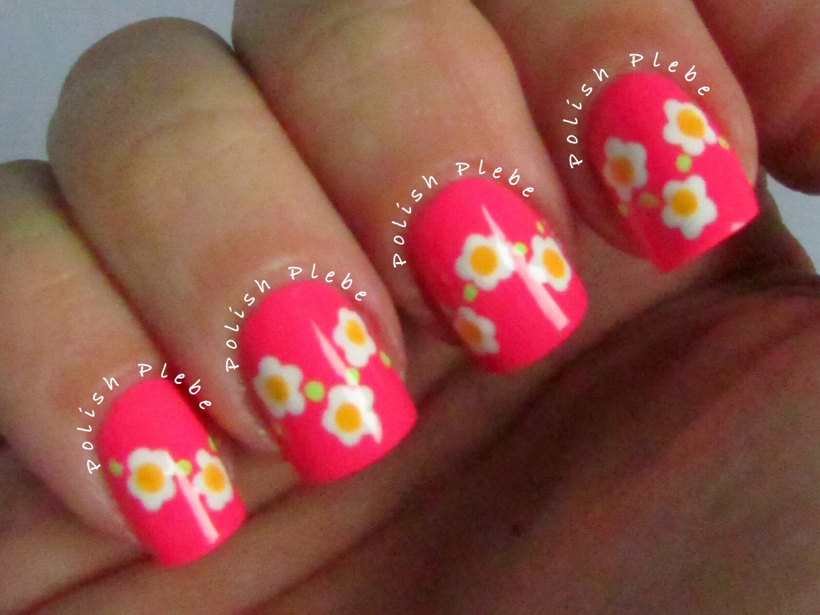 Nails Art Daisy Chain Nail Art