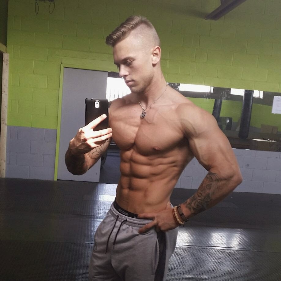 Daily Bodybuilding Motivation Fitness Six Pack Abs Exercise Model Danny Walker