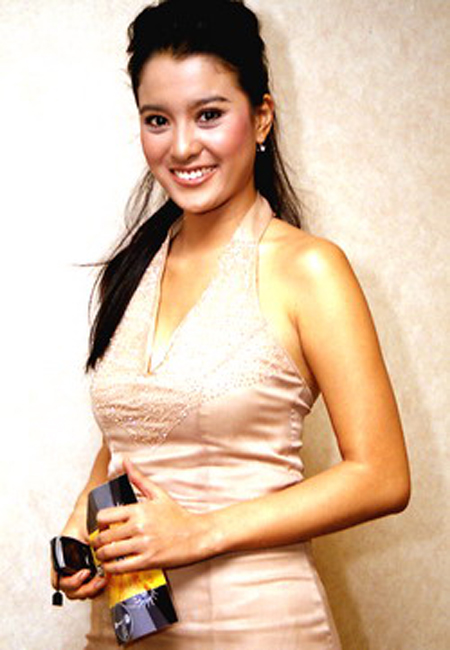 Marcella Zalianty - Artis Cantik ~ toket artis indonesia