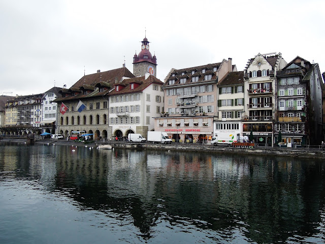 Lucerna a Natale ovvero di luci e profumo di cannella