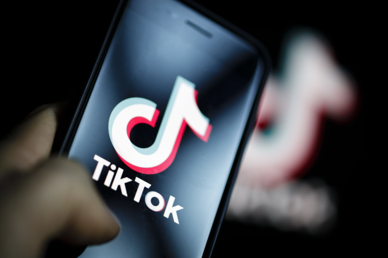 The Latest Study Reveals That Kids In Spain Us And Uk Spend Nearly As Much Time On Tiktok As They Spend Watching Youtube Videos Digital Information World