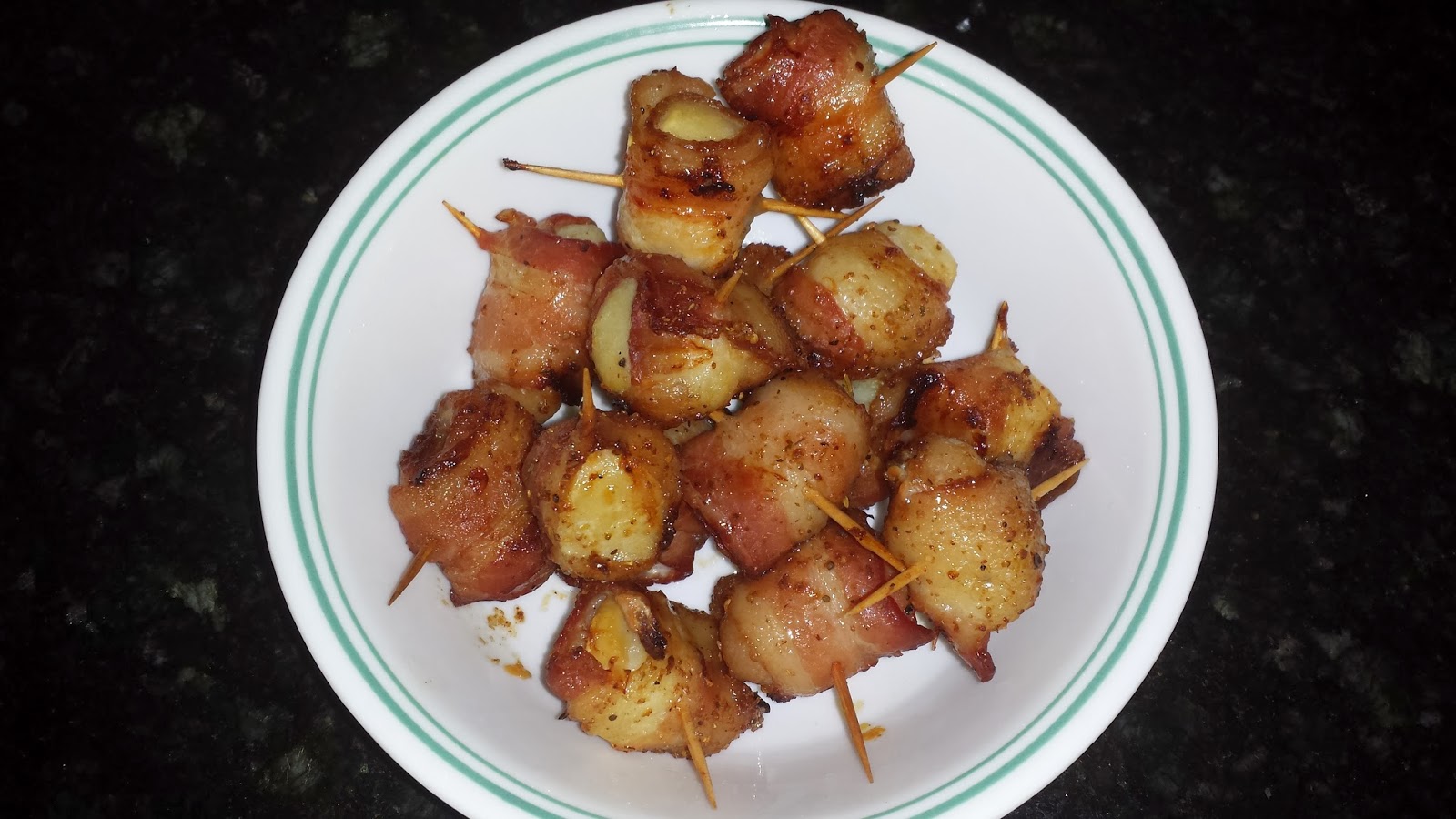 HRM CREATIVE BBQ Easy Bacon wrapped Scallops on the Grill!