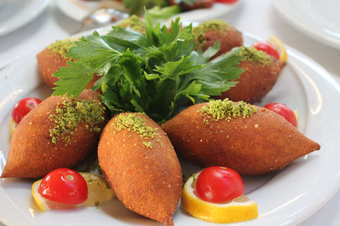 YENİBOSNA EV YAPIMI İÇLİ KÖFTE SİPARİŞ 0543 215 58 35 HATAY USULÜ