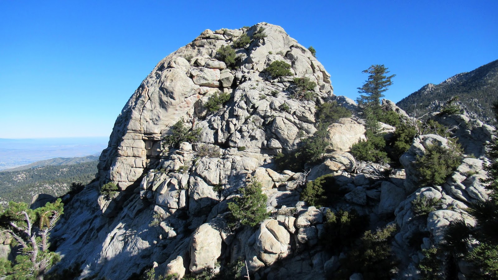 Iron Hiker Lily Rock and Suicide Rock