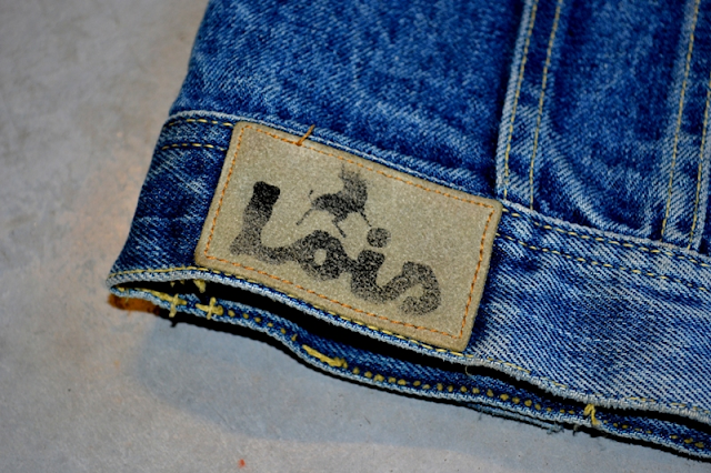 ... das Calças Lois