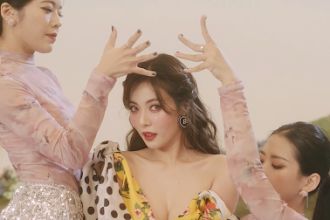 [MV] HyunA 현아 florece con FLOWER SHOWER