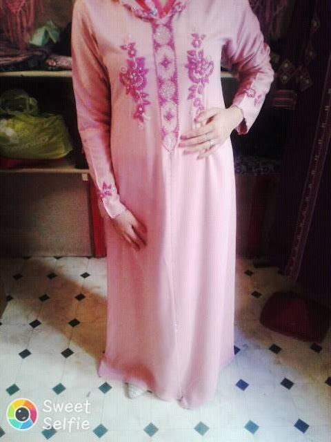 موديلات متنوعة و كلها نعومة وأناقة للجلابة المغربية بالراندة والطرز والعقيق وبمرمة الجوهر..للسيدة الأنيقة