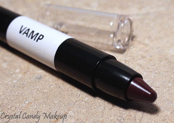 Crayon rouge à lèvres TwistUp Vamp d'Annabelle - Review