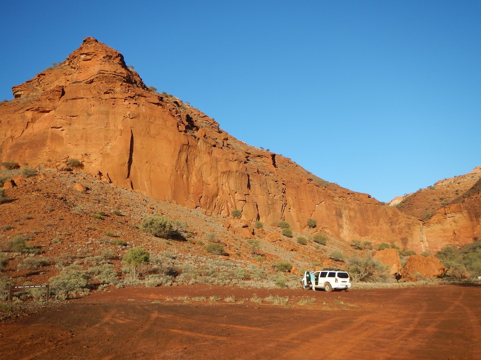 2013 Jeff 'n Julie's travels around Australia Tom Price to Carnarvon