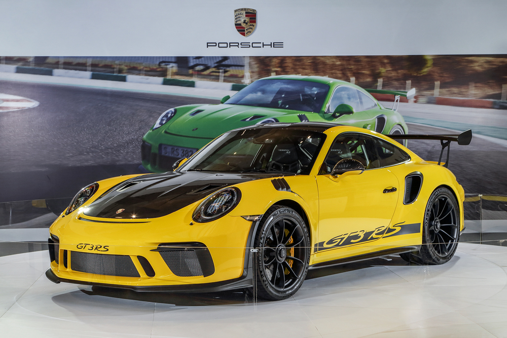 Motoring-Malaysia: The New Porsche 911 GT3 RS & the New Porsche Cayenne