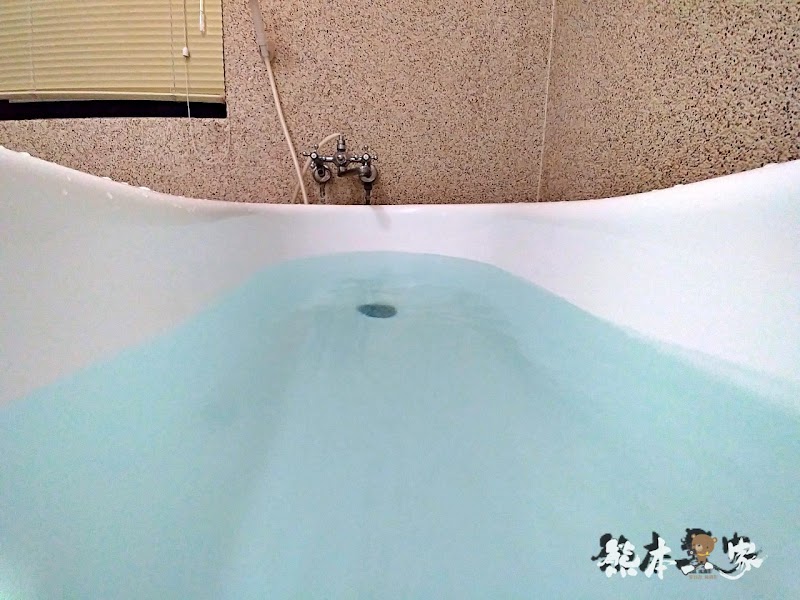 苗栗三義龍騰村百年大院古厝|焉美術行館|老屋重生傳統與現代的融合