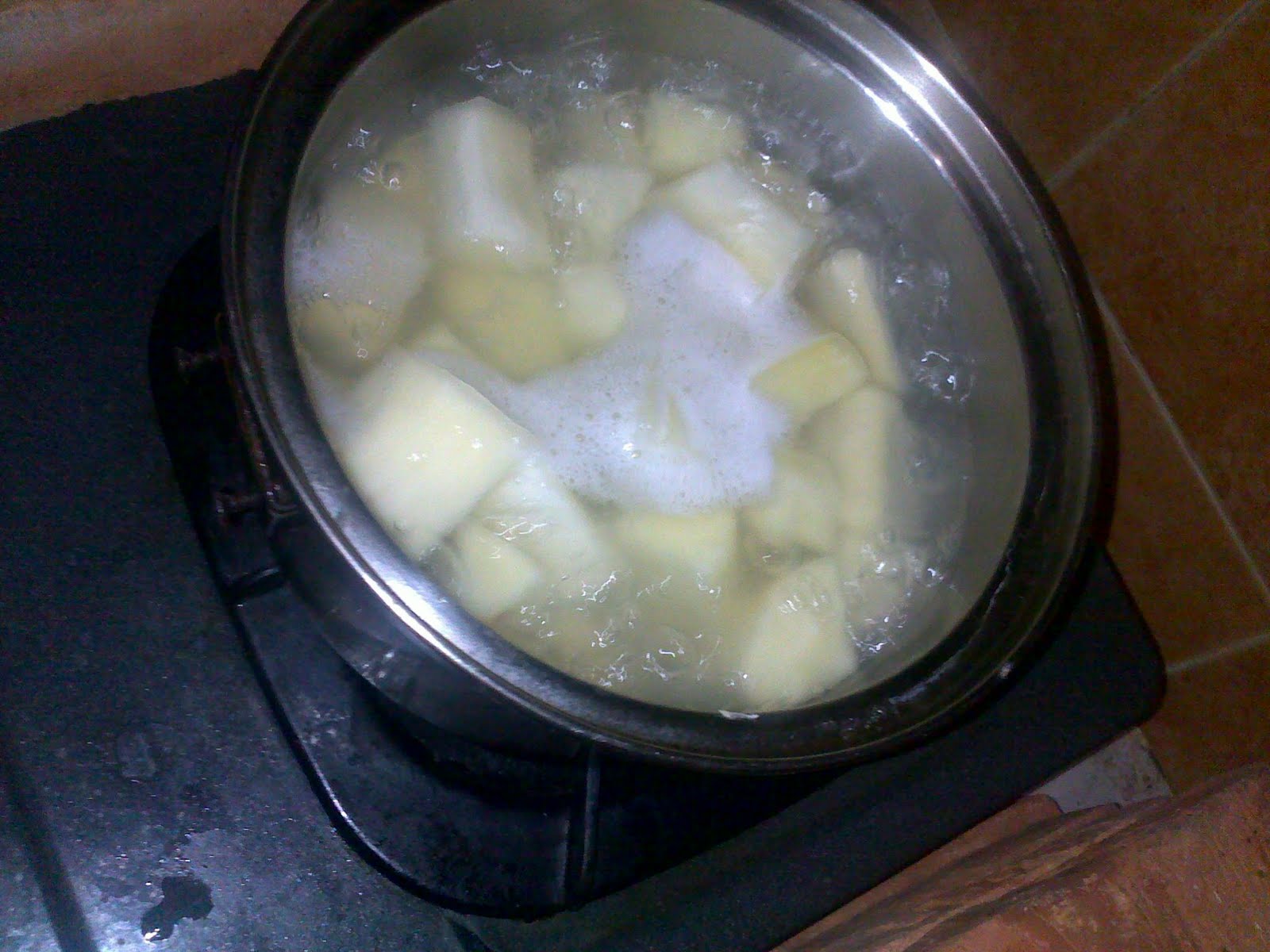 MASAKAN RERU: SINGKONG THAILAND