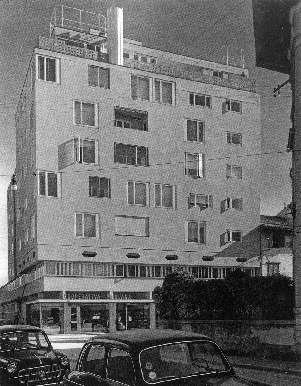 Paradise Backyard Gino Valle