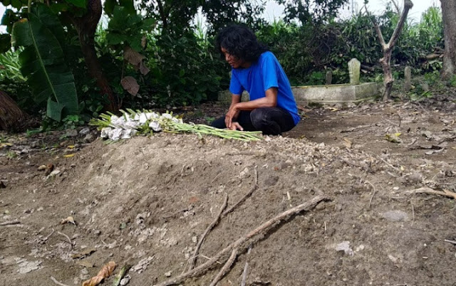 Beda Keyakinan, Makam di Mojokerto di Tolak Warga dan Akan Direlokasi Beda Keyakinan, Makam di Mojokerto di Tolak Warga dan Akan Direlokasi