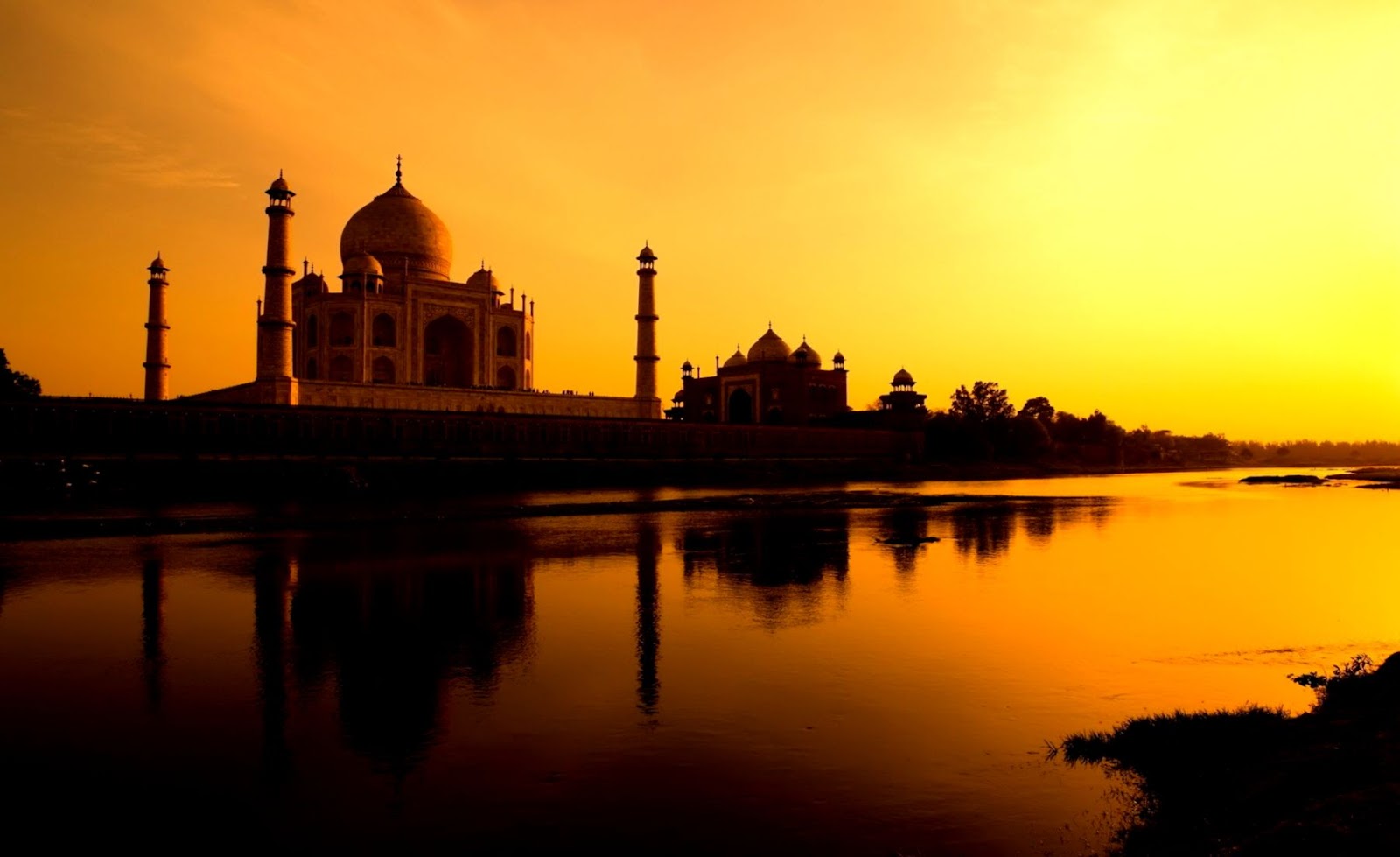 Download Taj Mahal Hd Wallpaper