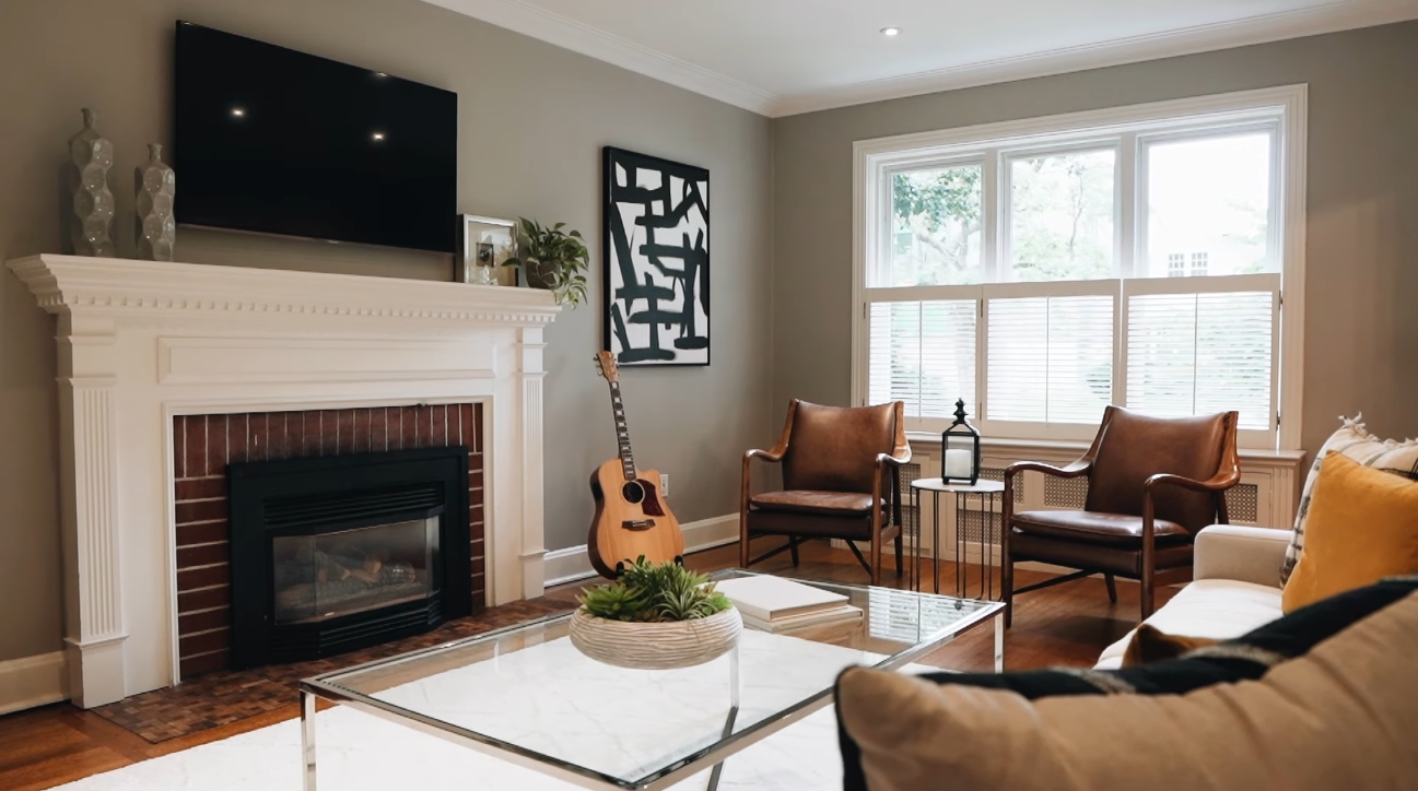 16 Photos vs. 30 Birchview Blvd, Toronto vs. Home Interior Design Tour