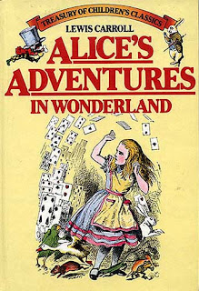 كتب الفانتازيا الأكثر مبيعا في العالم Alice
