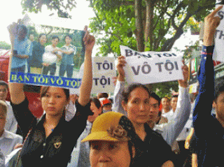 Phúc thẩm vụ án 3 thanh niên kêu gọi tẩy chay bầu Quốc hội Việt Nam 