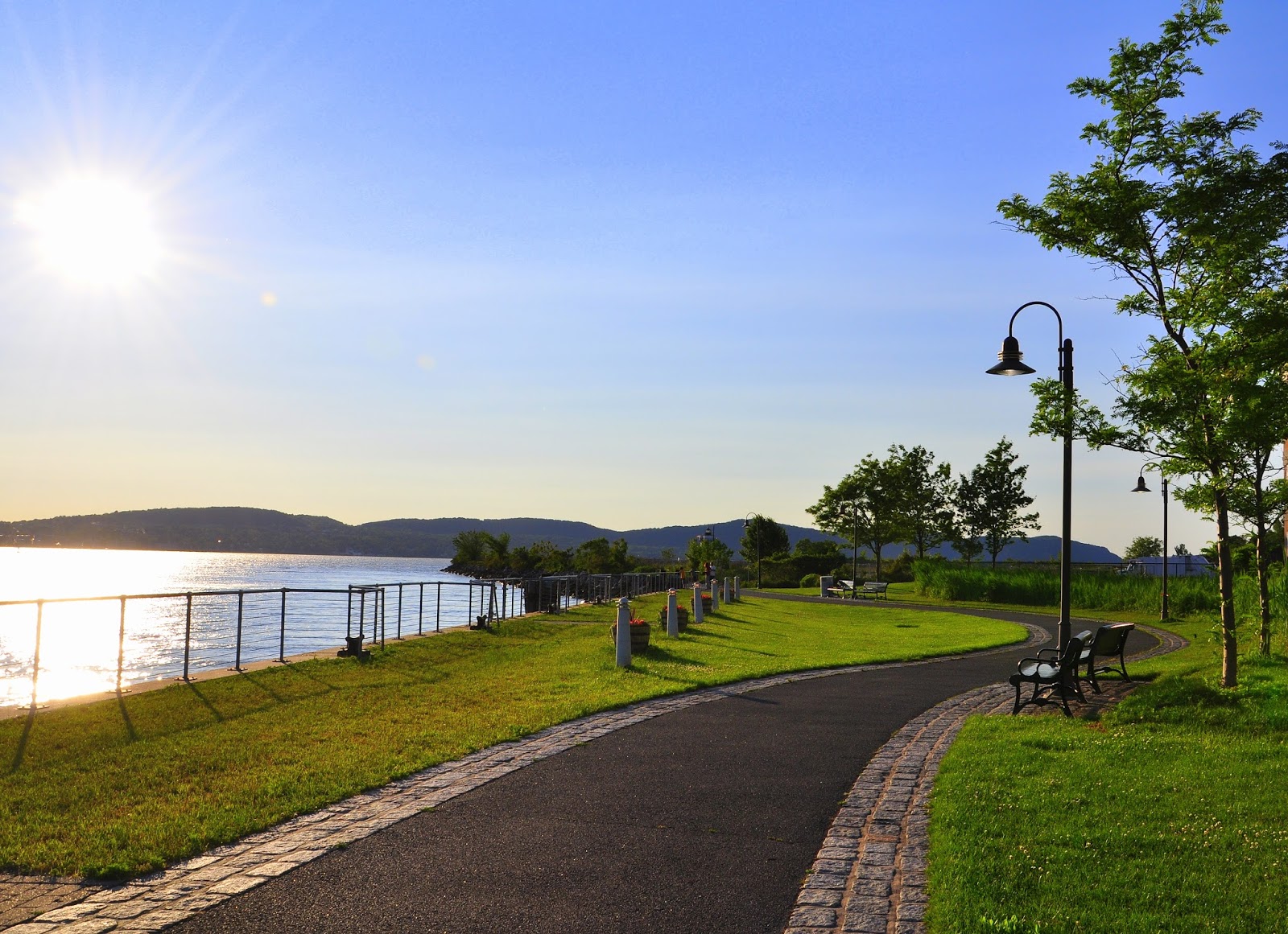 MidAtlantic DayTrips Westchester Riverwalk in Tarrytown, NY