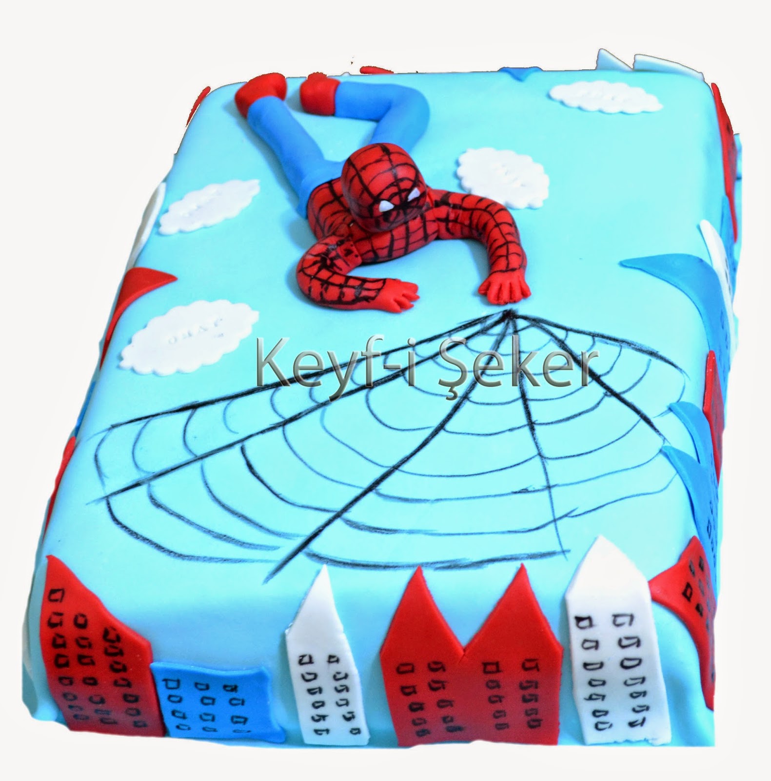 Keyfi Şeker Spiderman Pasta