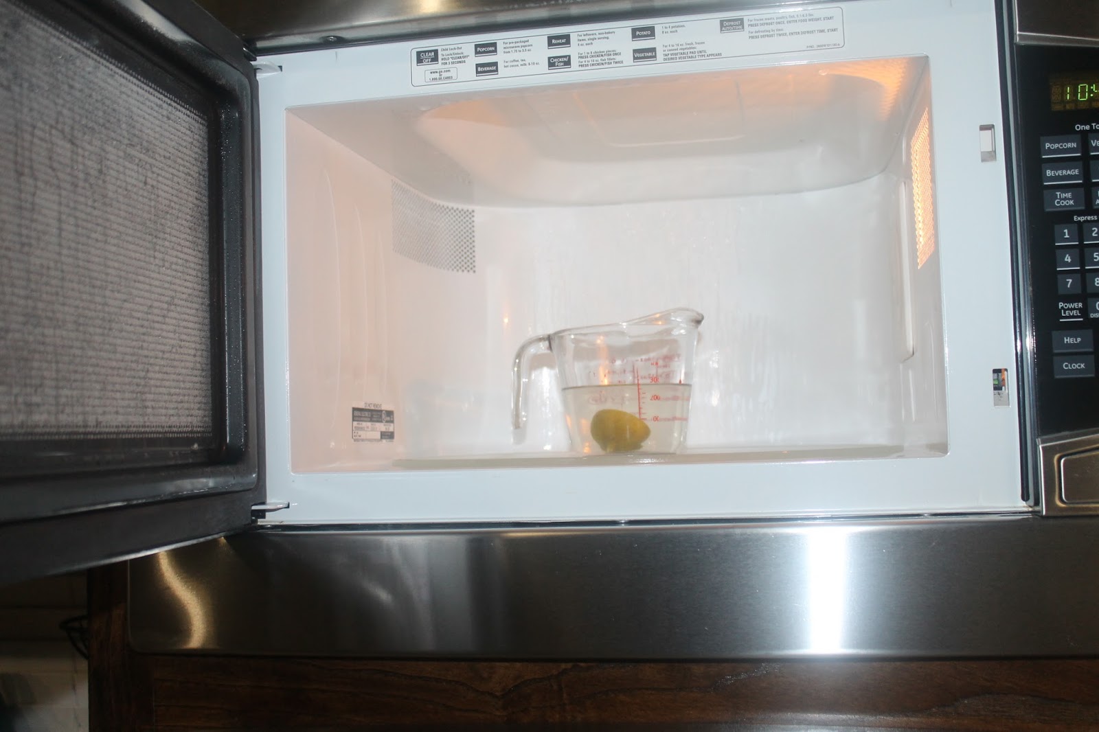 VineelaSiva: Tip of the day-7 How to clean microwave oven
