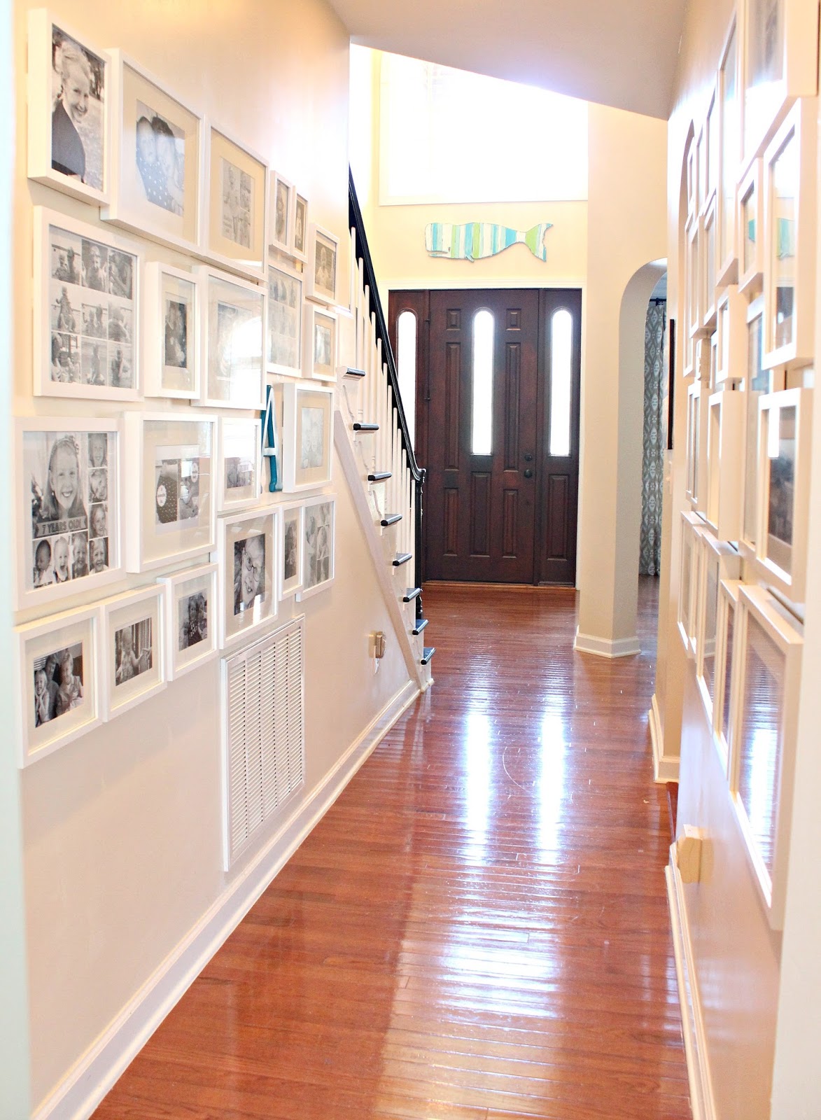  Hanging Family Photos Hallway for Small Space