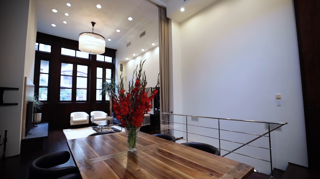 22 Interior Design Photos vs 215 E 22nd St #N, New York Luxury Penthouse Tour