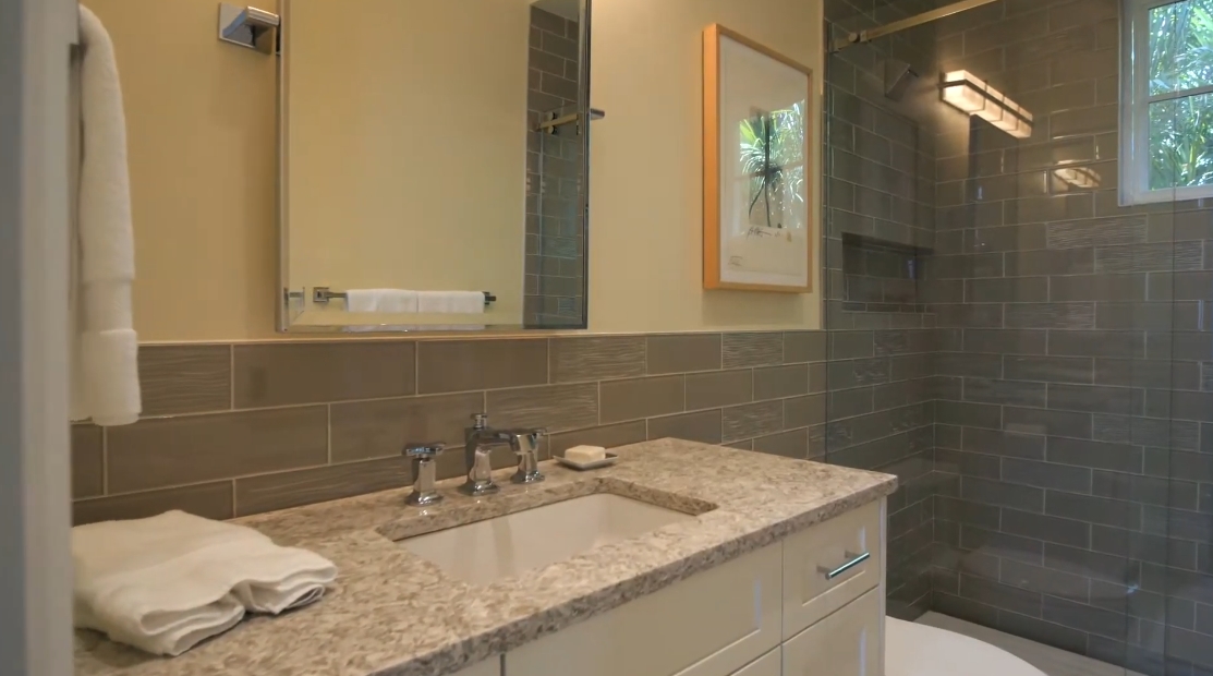 Interior Design vs. Tour Captiva Island, FL Luxury Waterfront Home