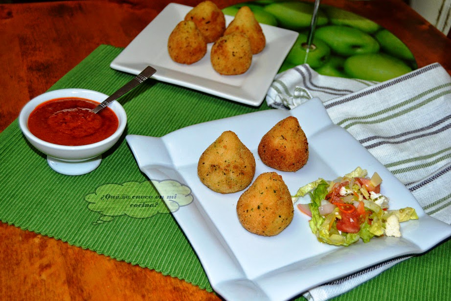 COXHINAS rellenas de pollo y queso COXHINAS rellenas de pollo y queso